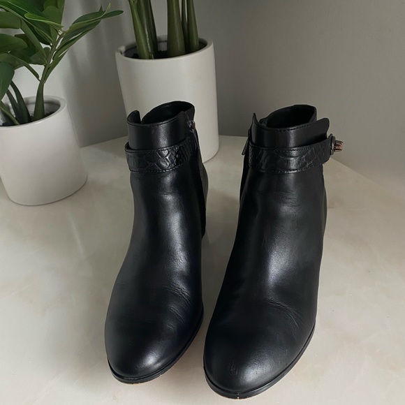 Coach Patricia boots - Picture 2 of 10